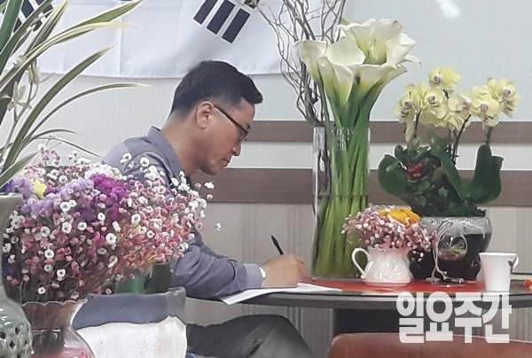 서정윤 시인